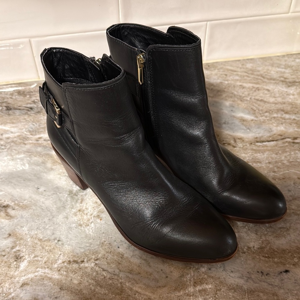 Sam Edelman Black Leather Ankle Boots Size 10